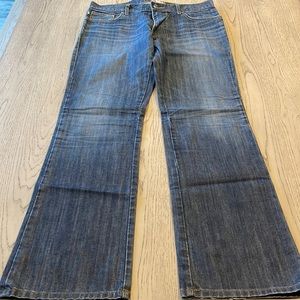 Monarch Men’s Relaxed Fir Jeans